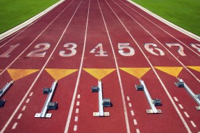 2026世界杯分組-Faker致命失误让神祇跌落神坛，中国队逆境破敌彰显王者风范